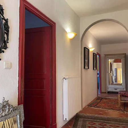 La Belle De Moussan